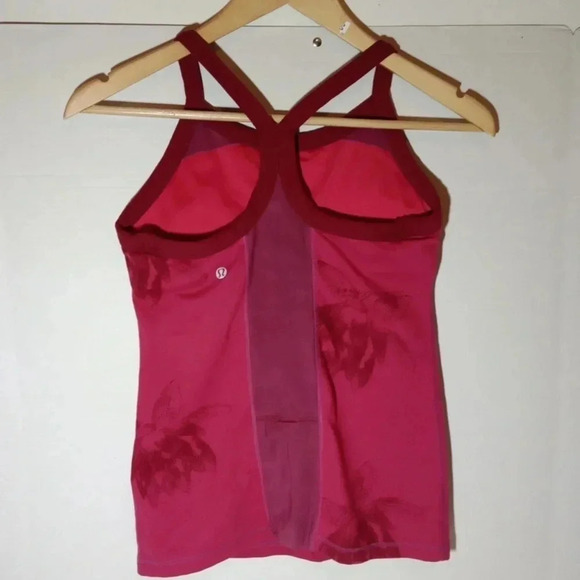 Lululemon pink floral back pocket sweetheart neck size 6 women - Picture 3 of 6